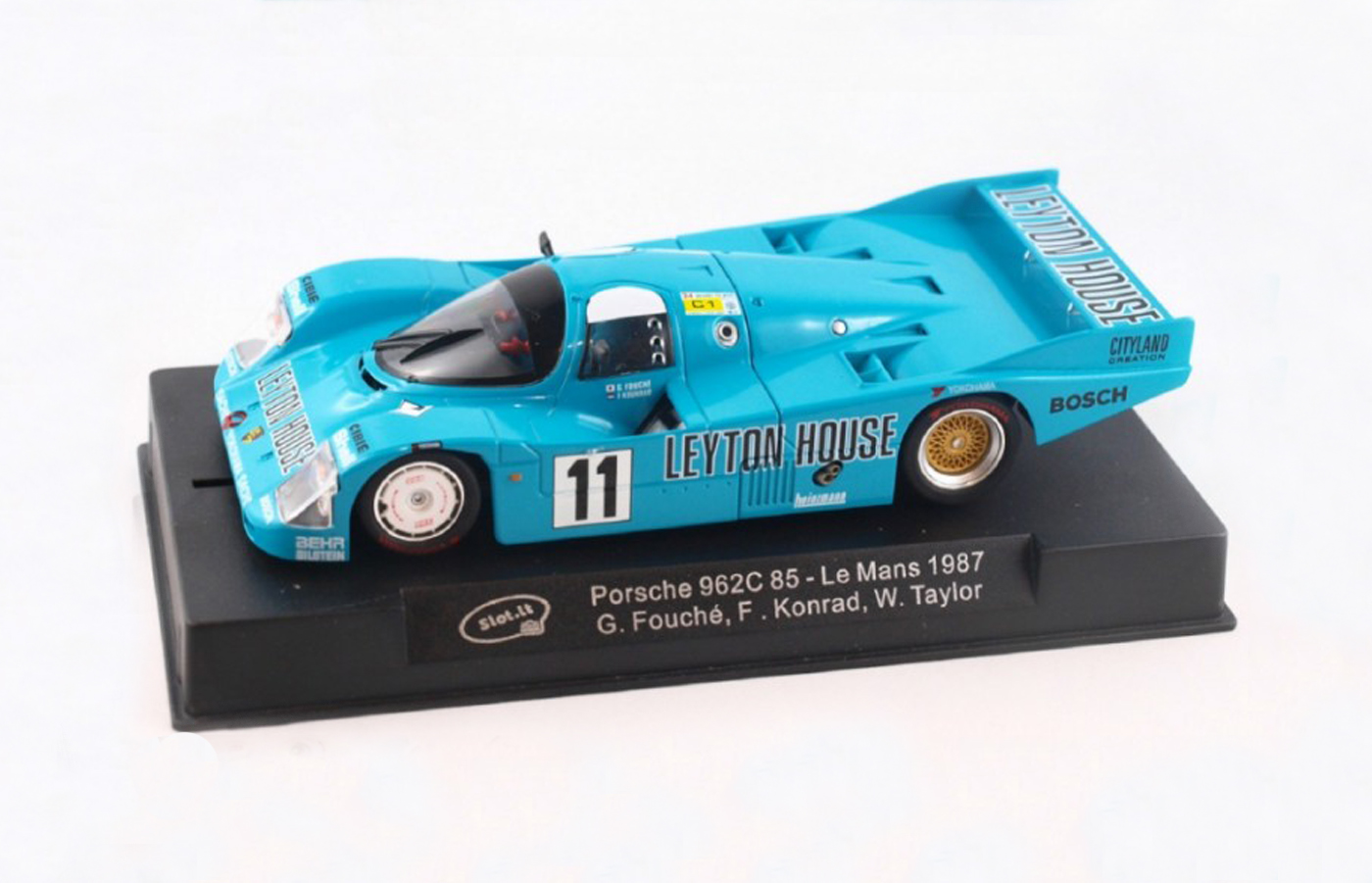 Porsche 962C-85 Leyton House number 11 - Slot-it CA34A